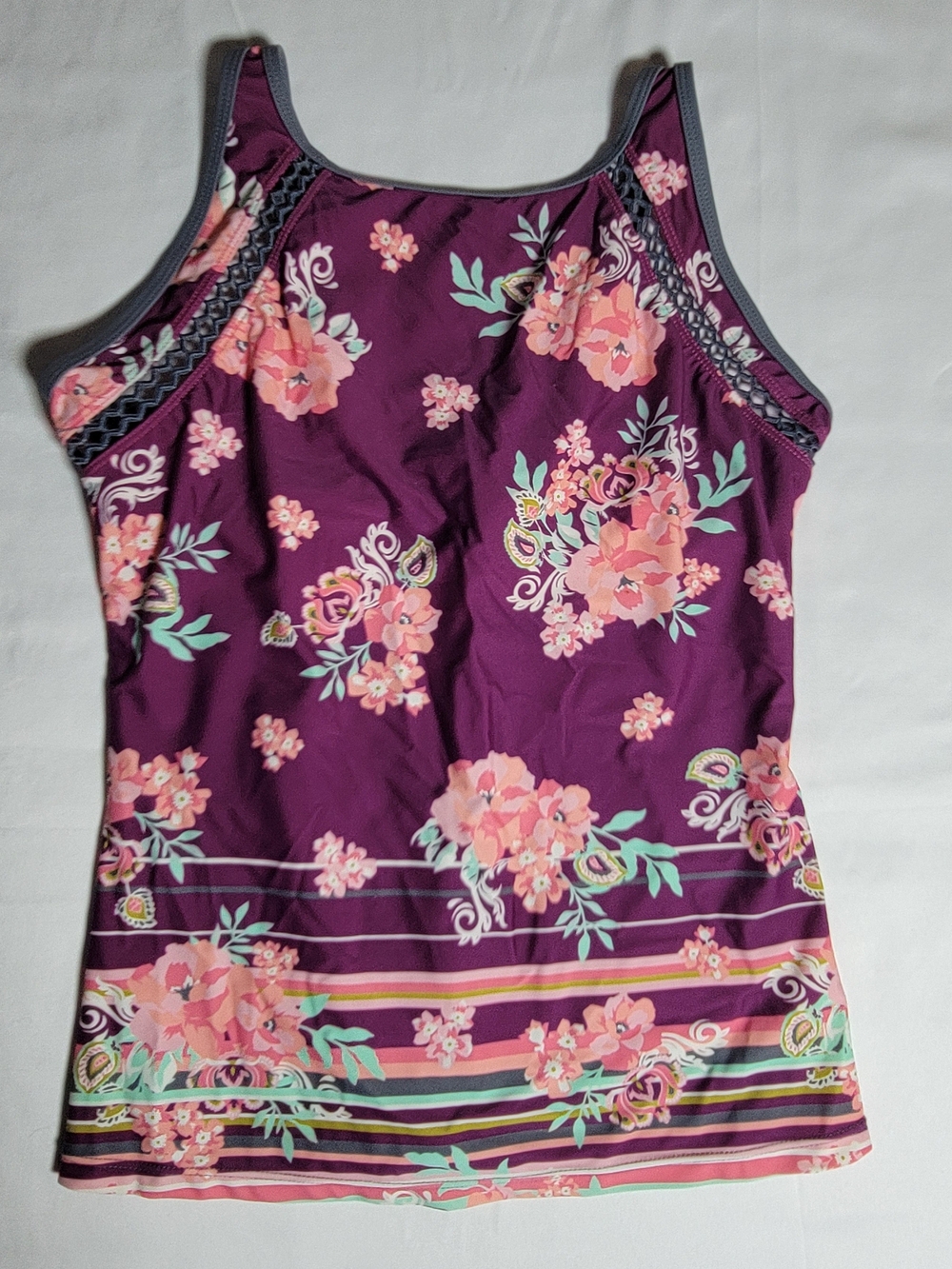 Free Country size Medium 8-10 Plum/Pink Floral Tankini Top EUC
